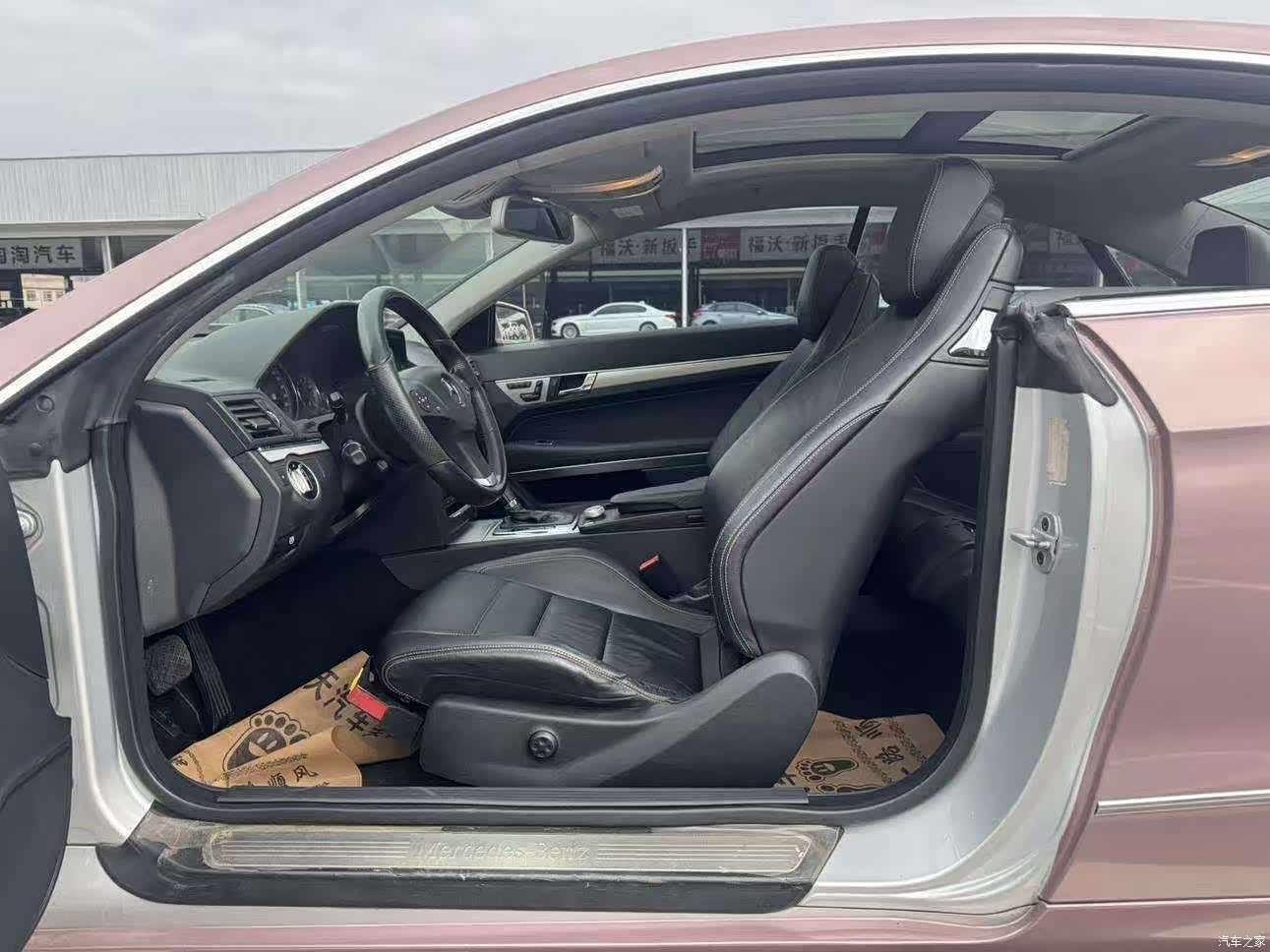 Mercedes-Benz E-Class, 2011 4