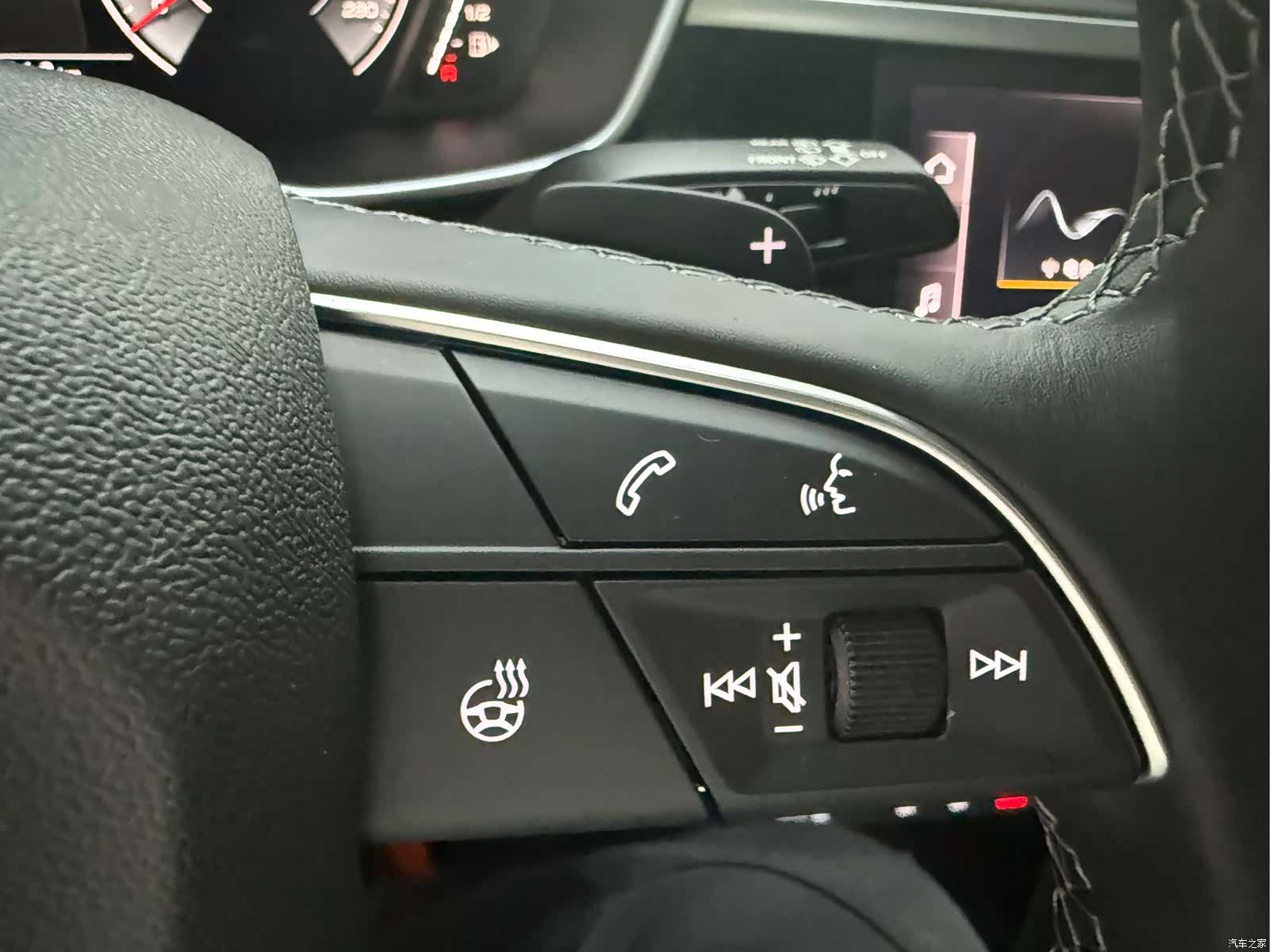 Audi Q3, 2023 15