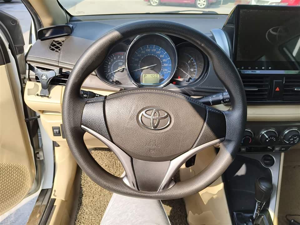 Toyota YARiS L Zhixuan