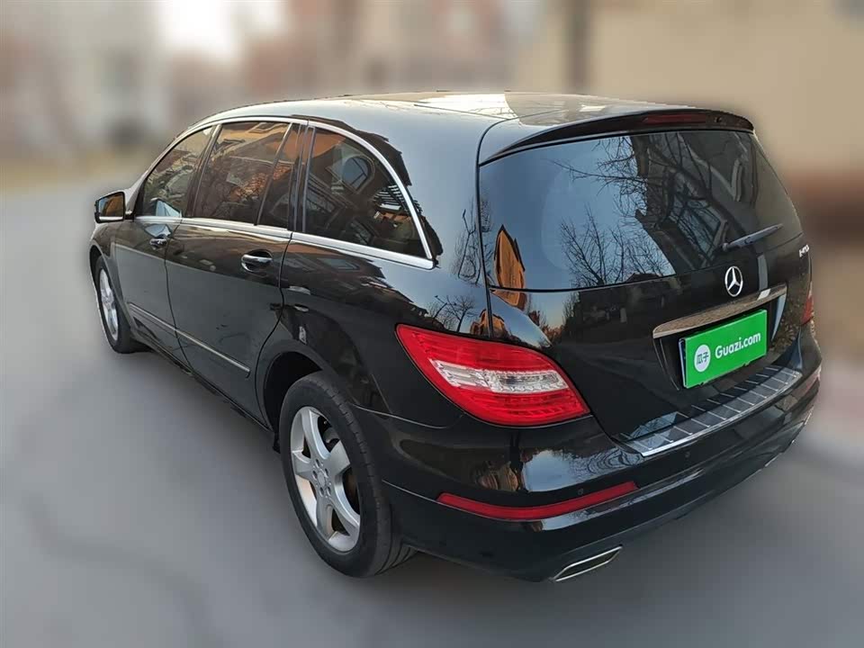 Mercedes-Benz R-class