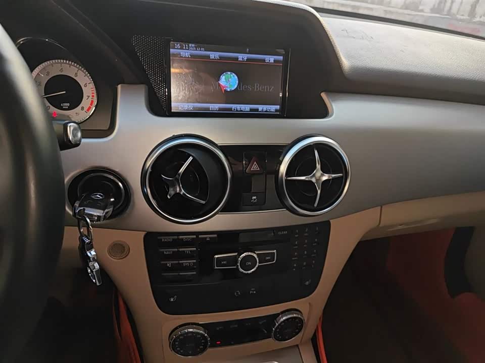 Mercedes-Benz GLK class