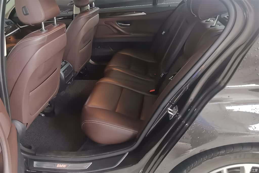 BMW 5 Series, 2016 11