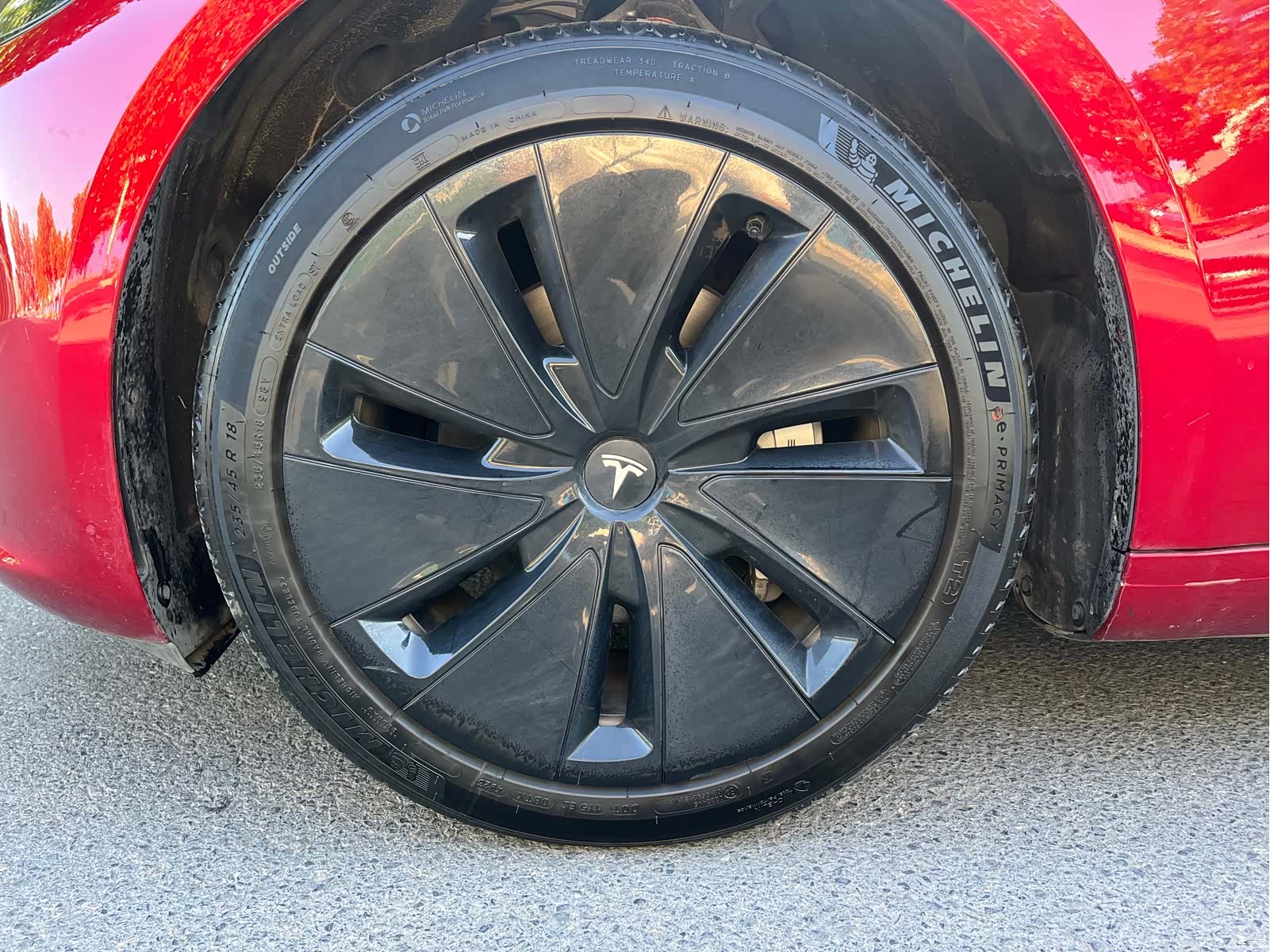 Tesla Model 3, 2024 все фото