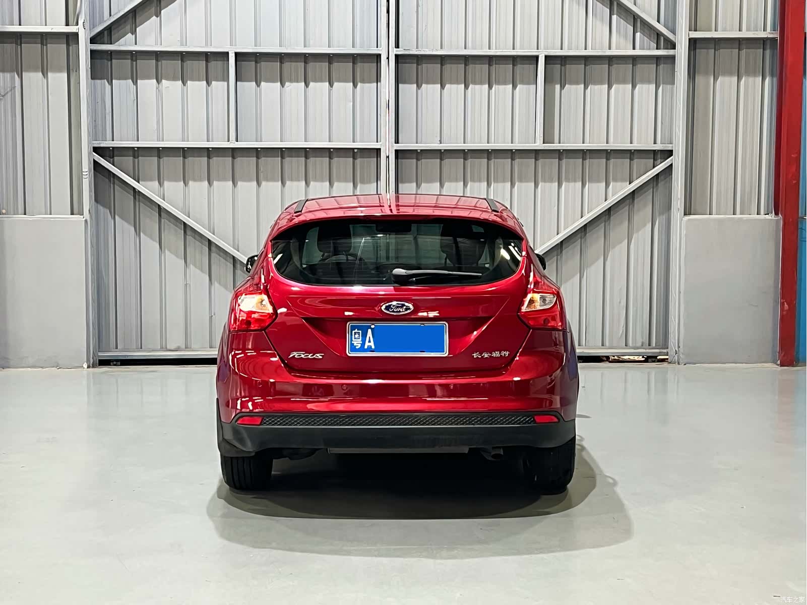 Ford Focus, 2014 8