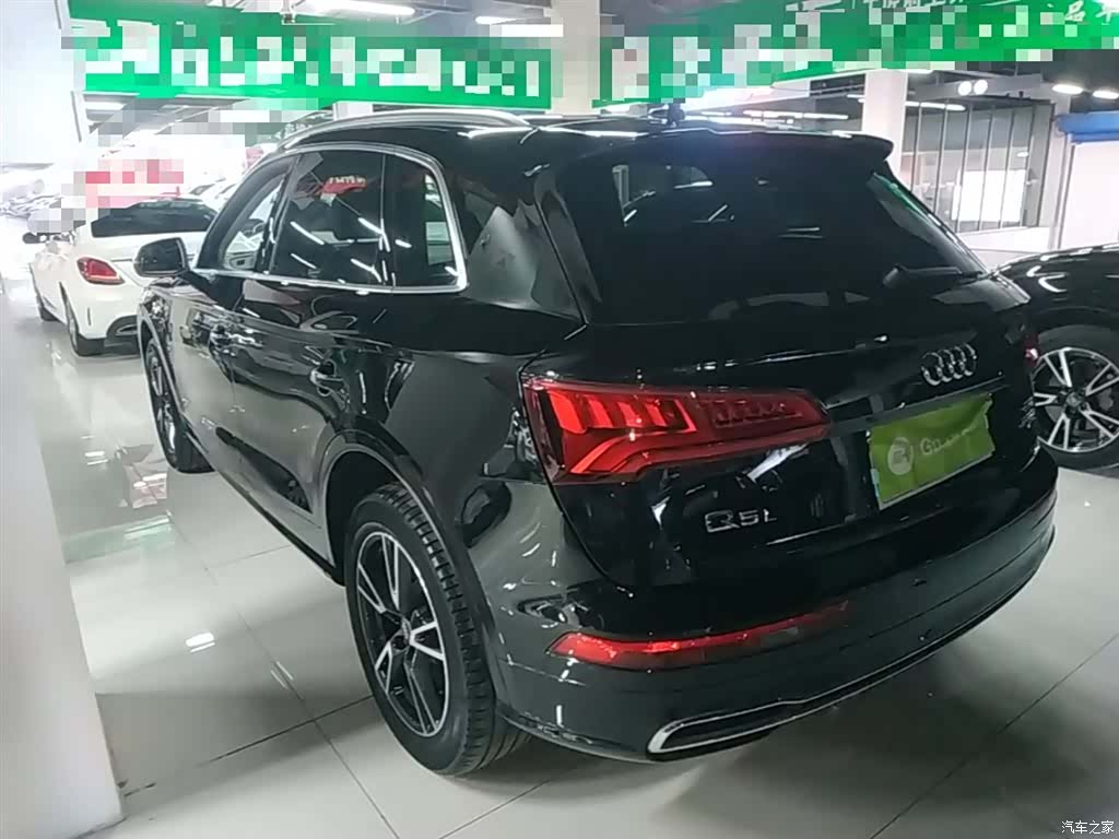 Audi Q5L, 2021 все фото