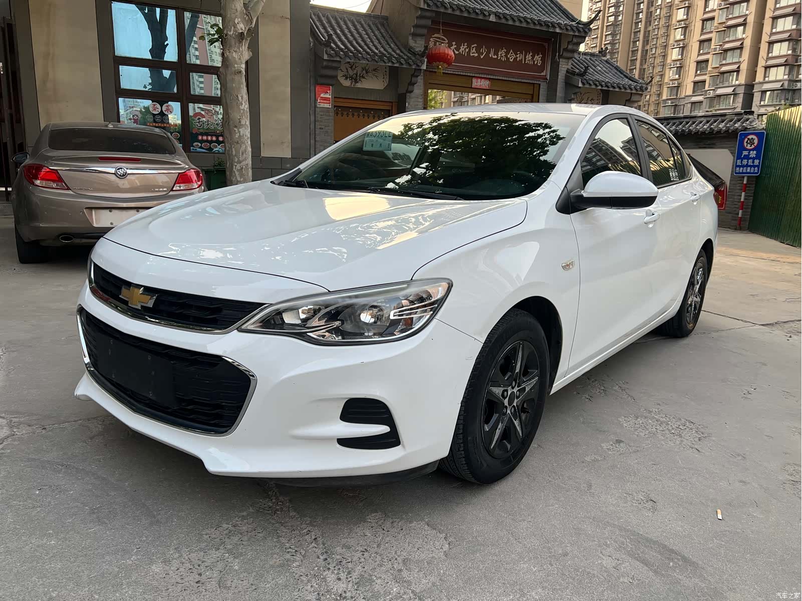 Chevrolet 320, 2019 1