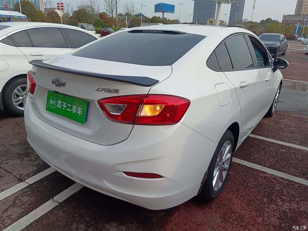 Chevrolet 320, 2019 7