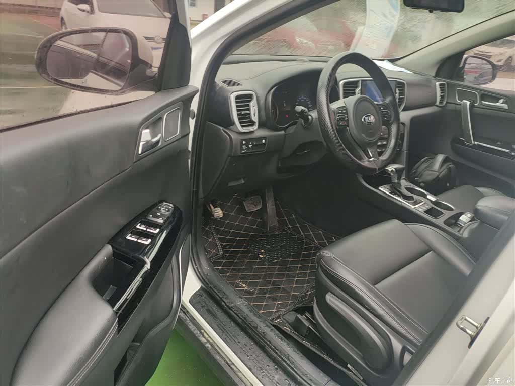 Kia KX5, 2016 12