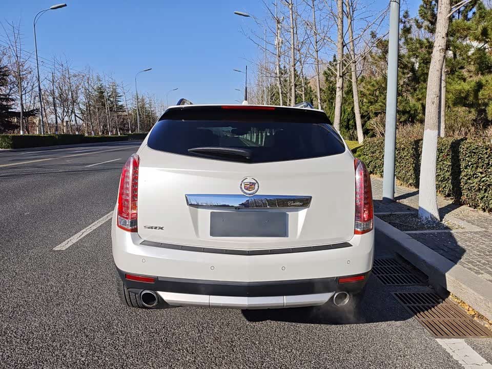 Cadillac SRX