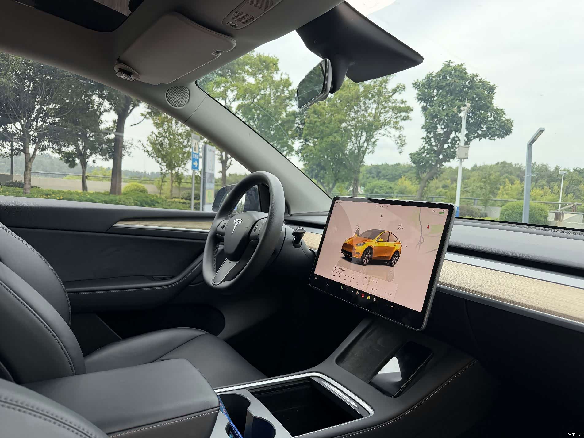 Tesla Model Y, 2023 11