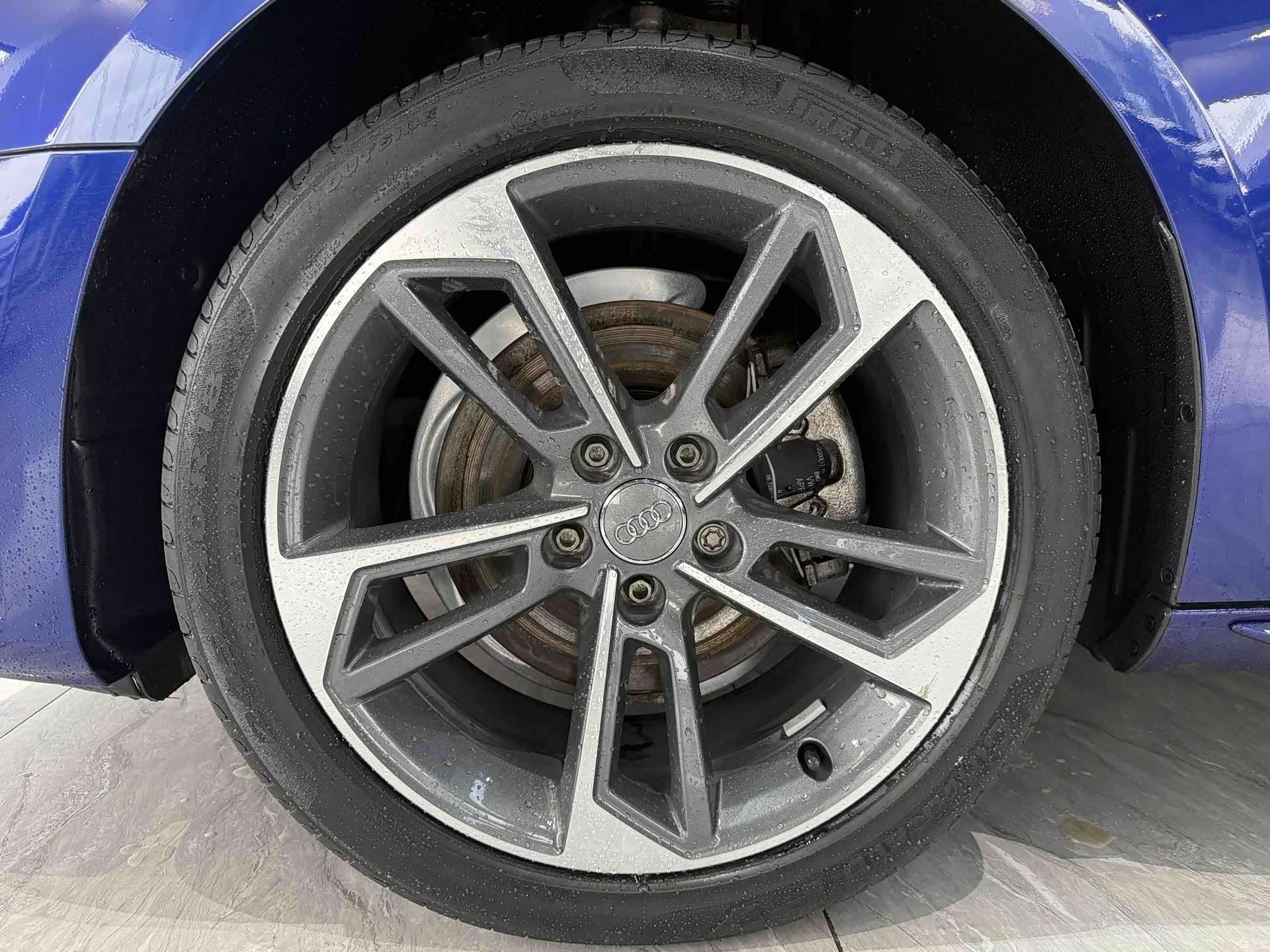 Audi A4L, 2020 15