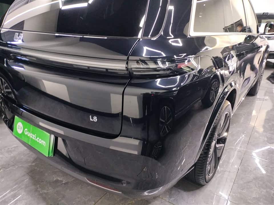 Li Auto Ideal L8