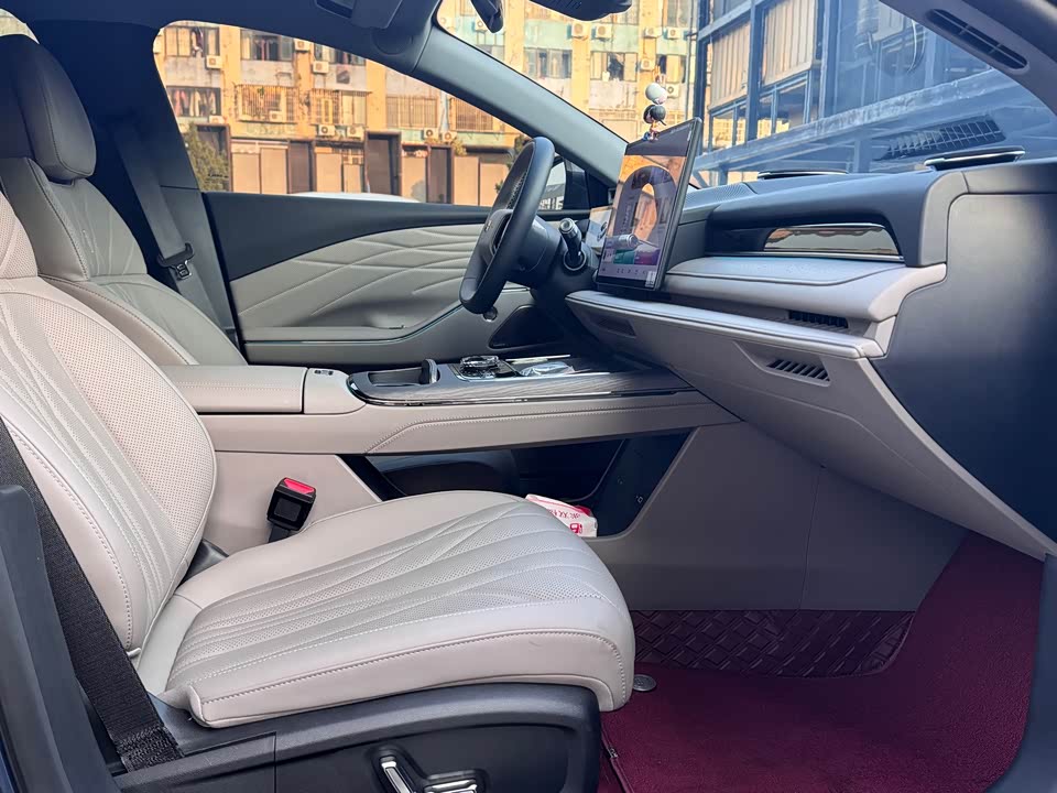 Geely Galaxy Galaxy Sparkle 8