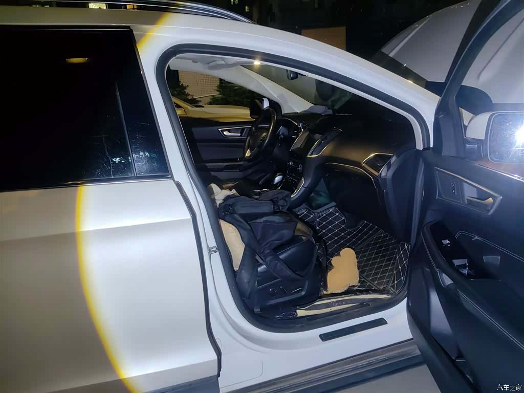 Ford Edge, 2018 20