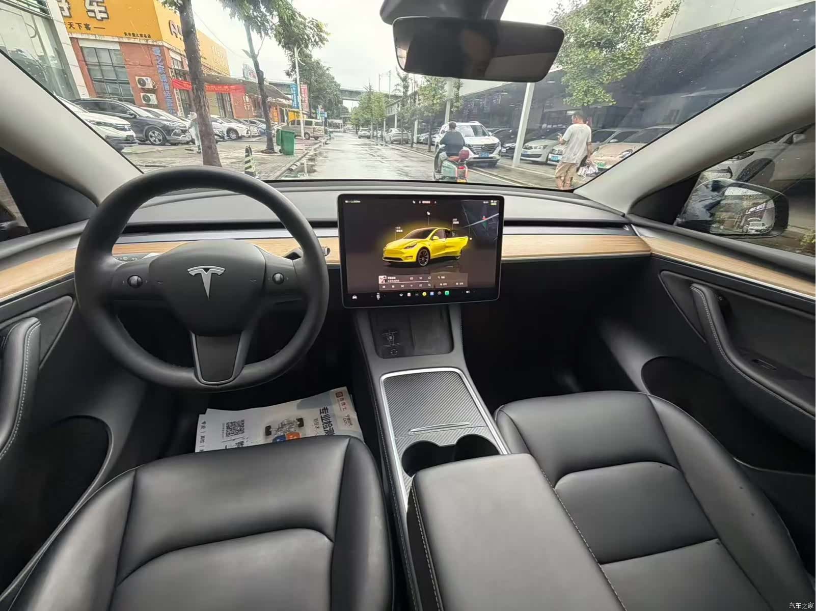 Tesla Model Y, 2022 все фото