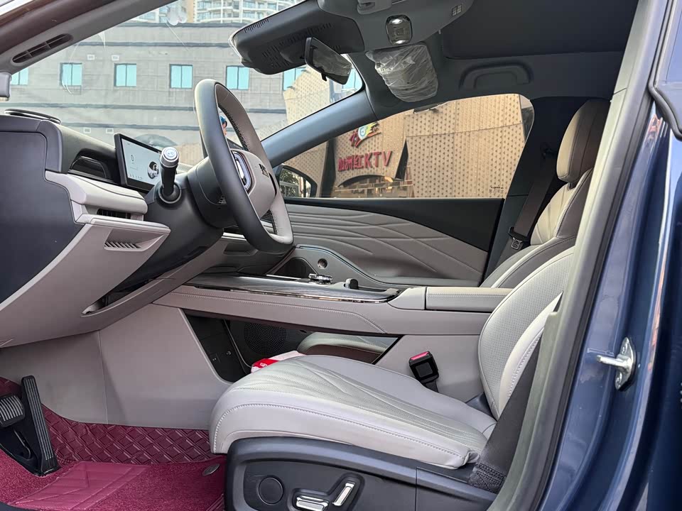 Geely Galaxy Galaxy Sparkle 8