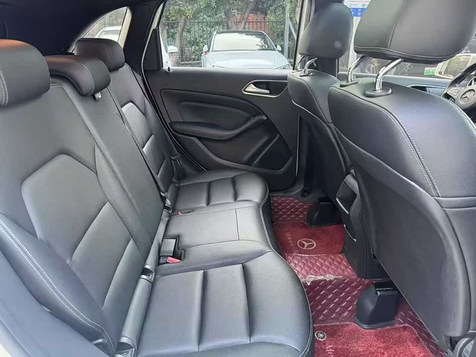 Mercedes-Benz Class B