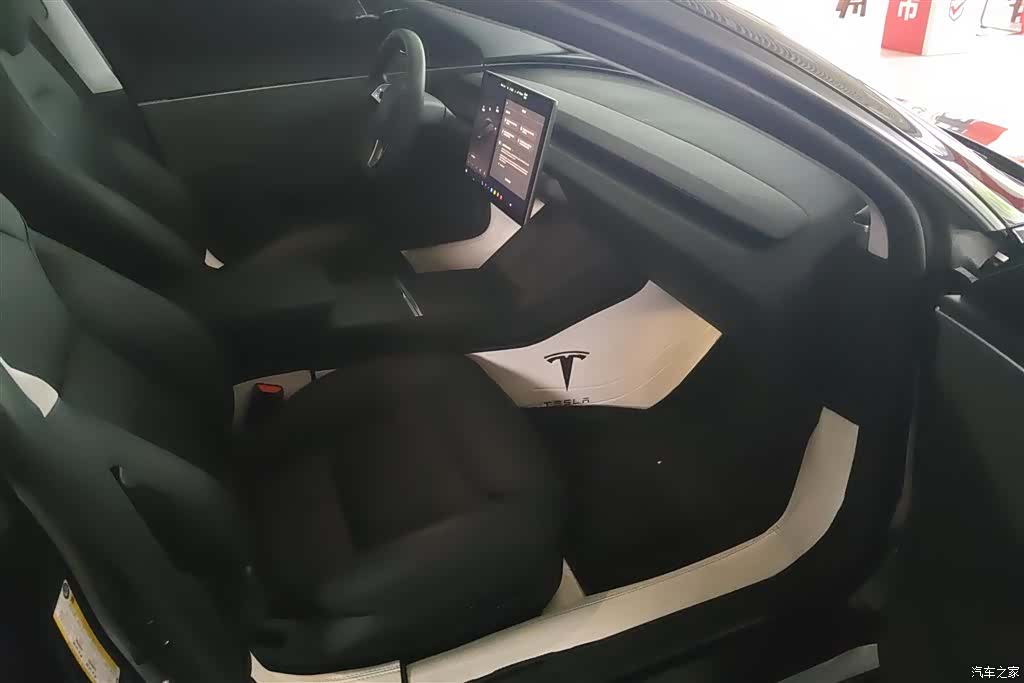 Tesla Model 3, 2024 8