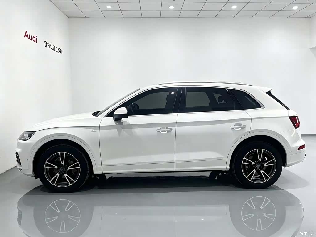 Audi Q5L, 2021 4
