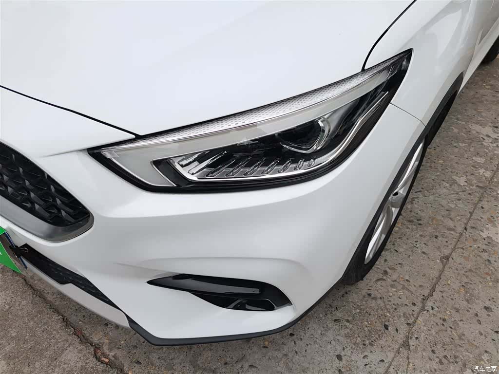 MG ZS, 2021 24