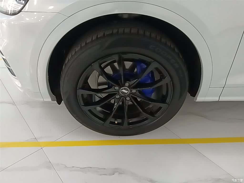 Audi Q5L, 2019 23
