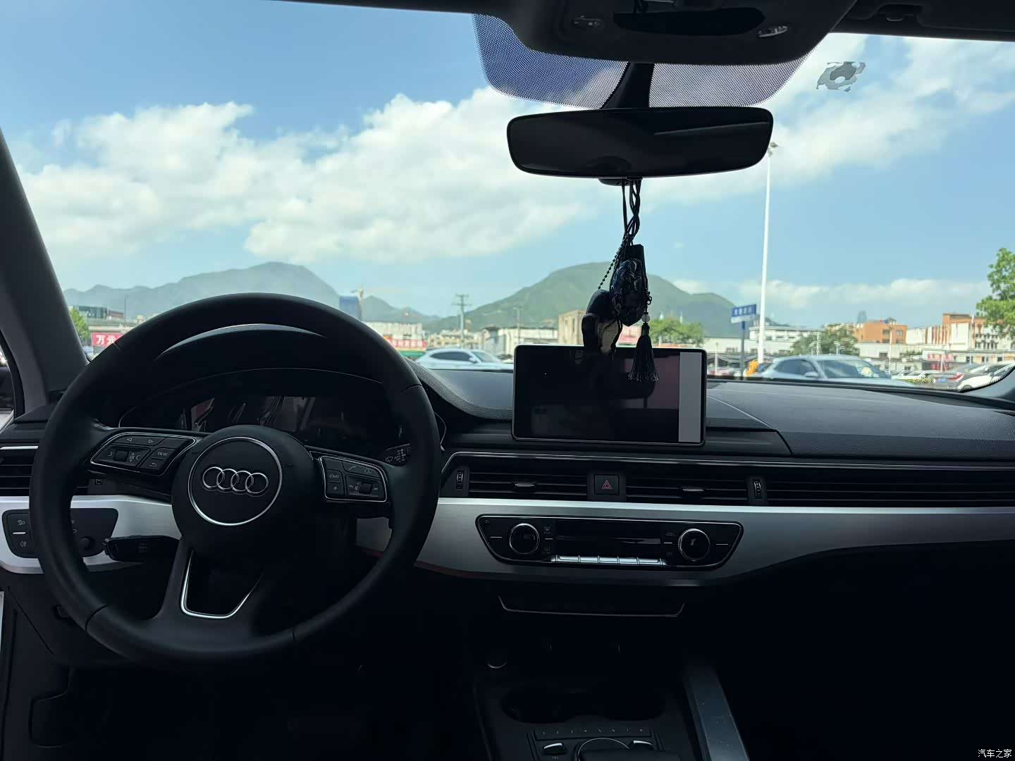 Audi A4L, 2018 2