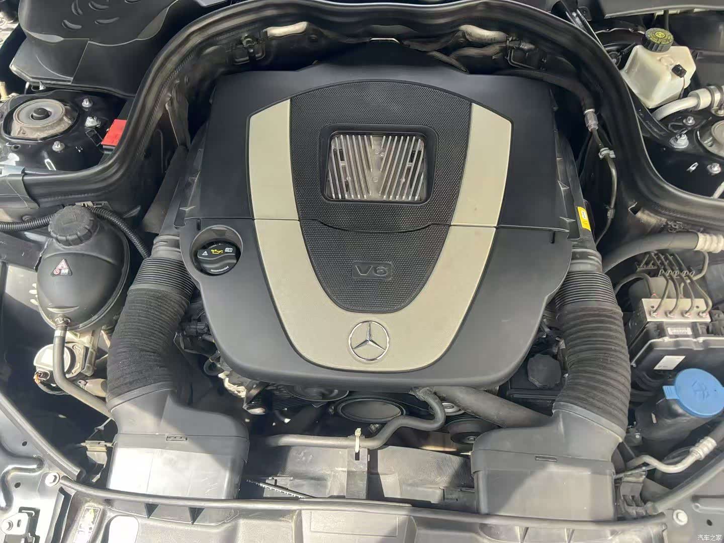 Mercedes-Benz E-Class, 2013 9