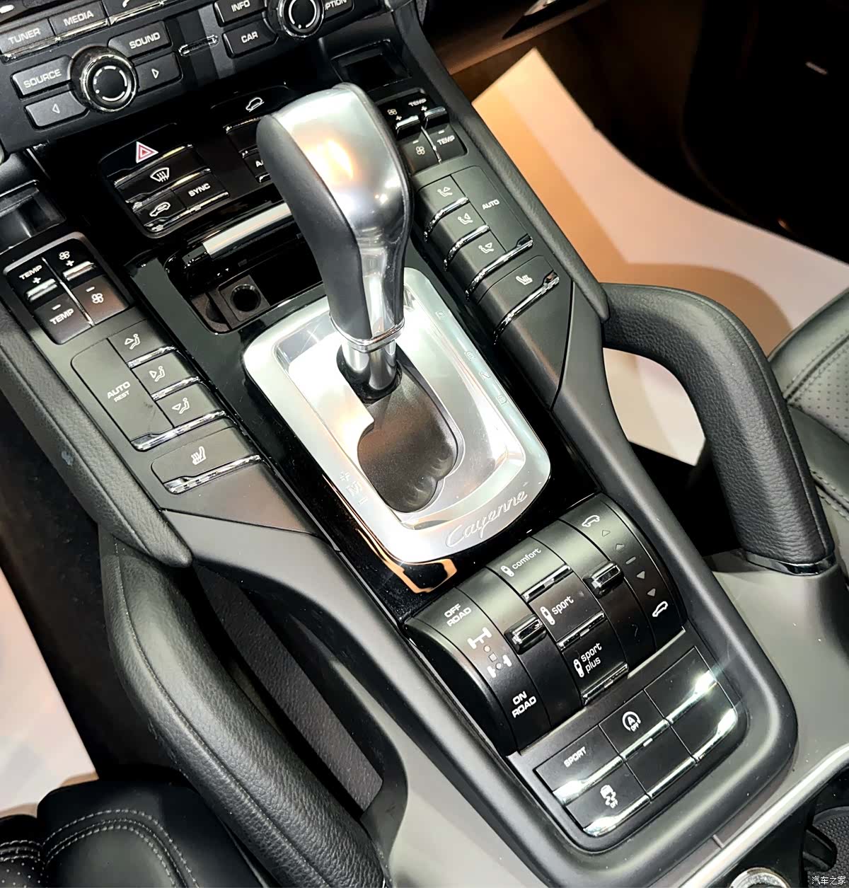 Porsche Cayenne, 2014 7