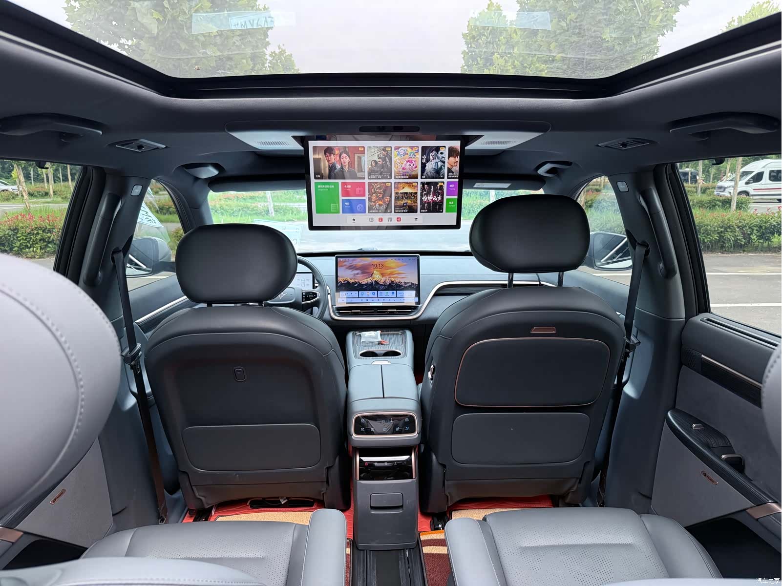 DongFeng eπ008, 2025 12