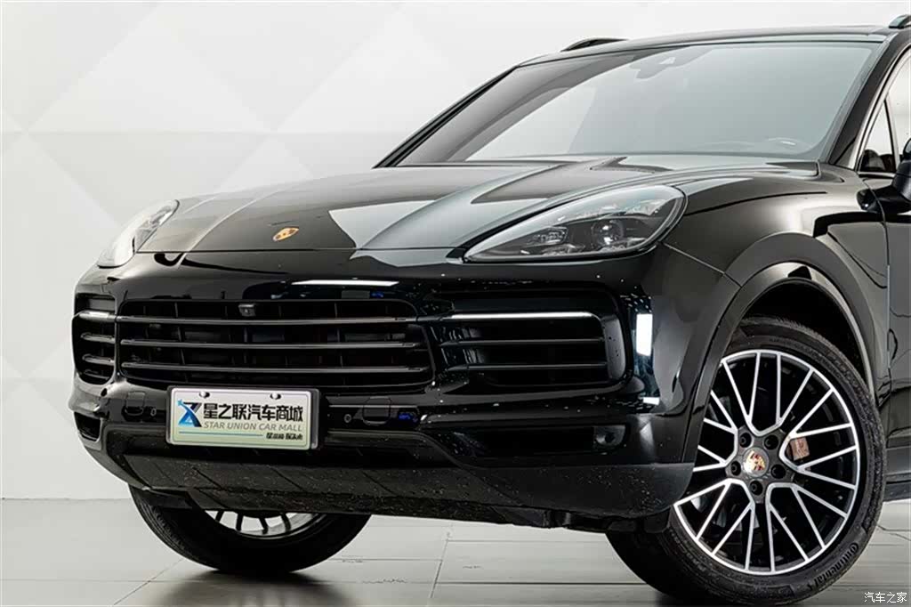 Porsche Cayenne, 2022 2