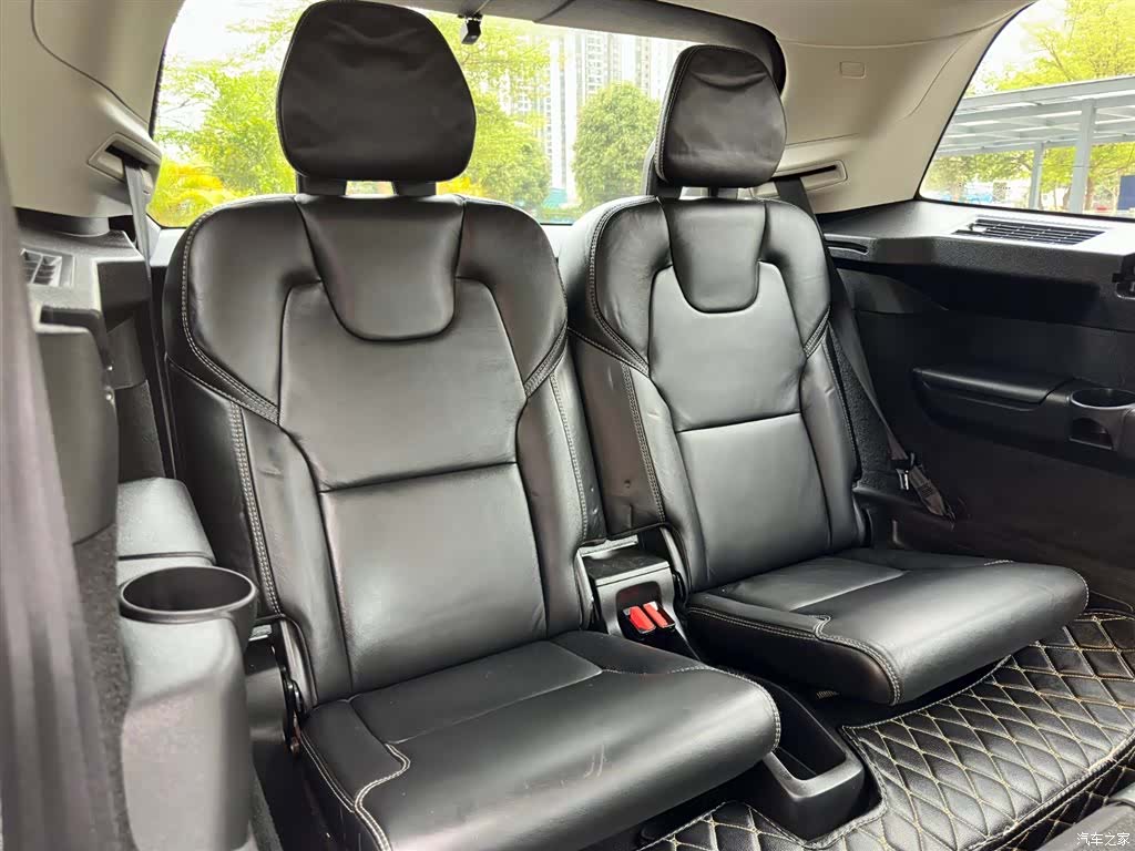 Volvo XC90, 2018 17