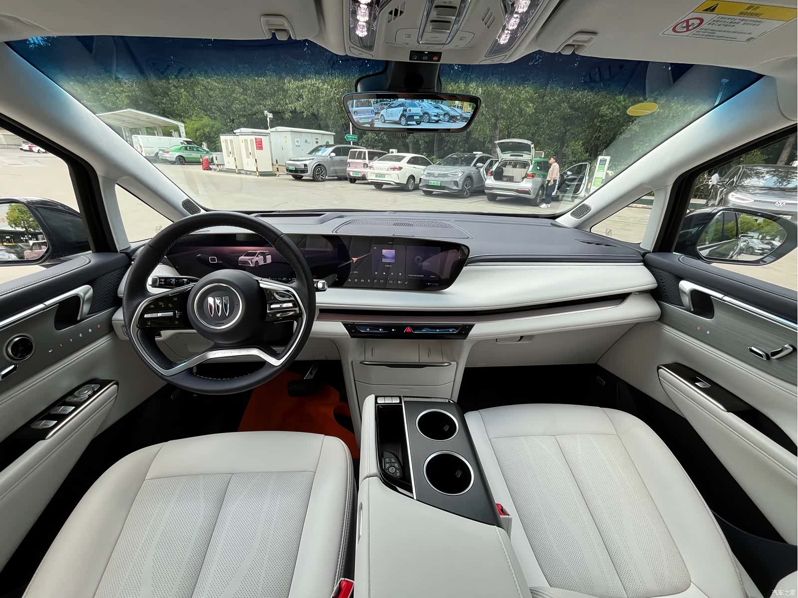 Buick GL8, 2025 21