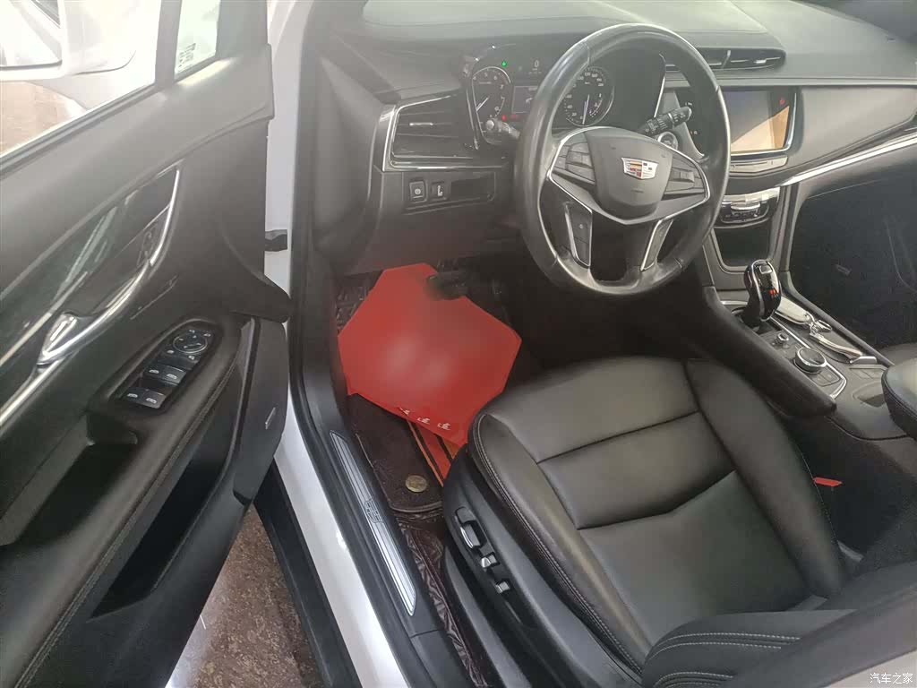 Cadillac XT5, 2021 13