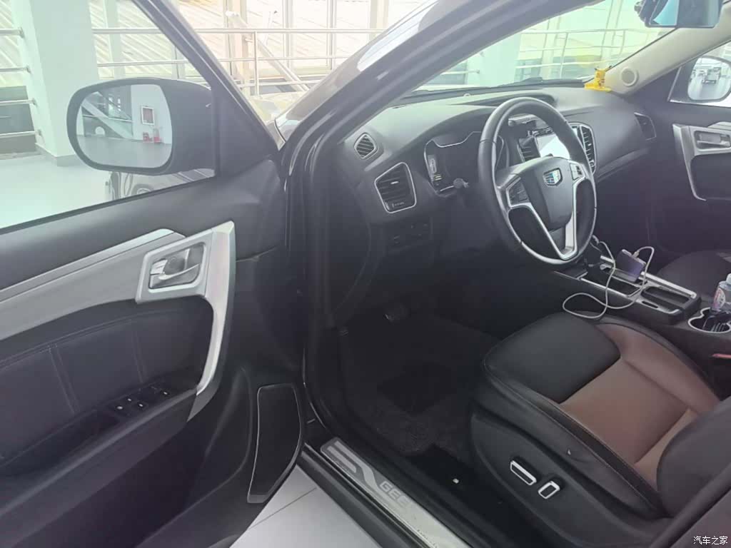 Geely X6, 2017 16