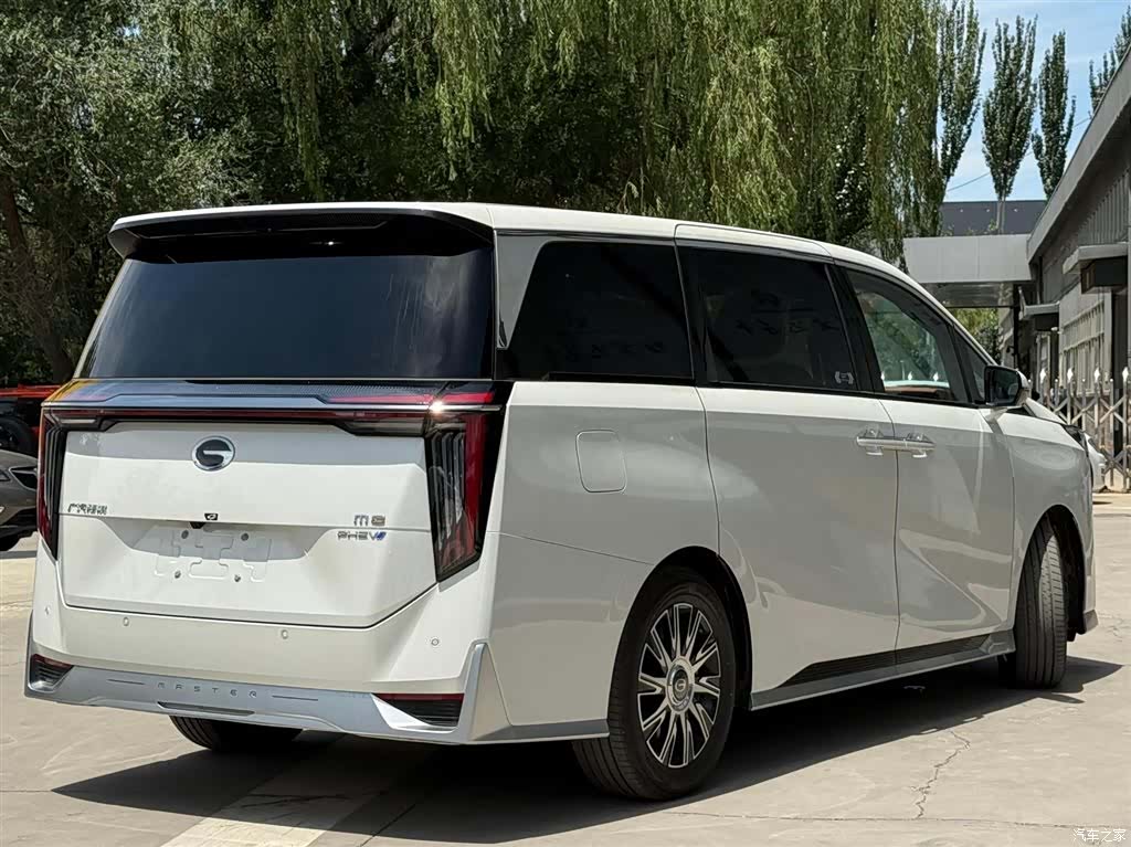 Trumpchi M8, 2026 3