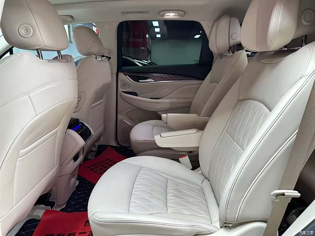 Buick Enclave, 2021 8