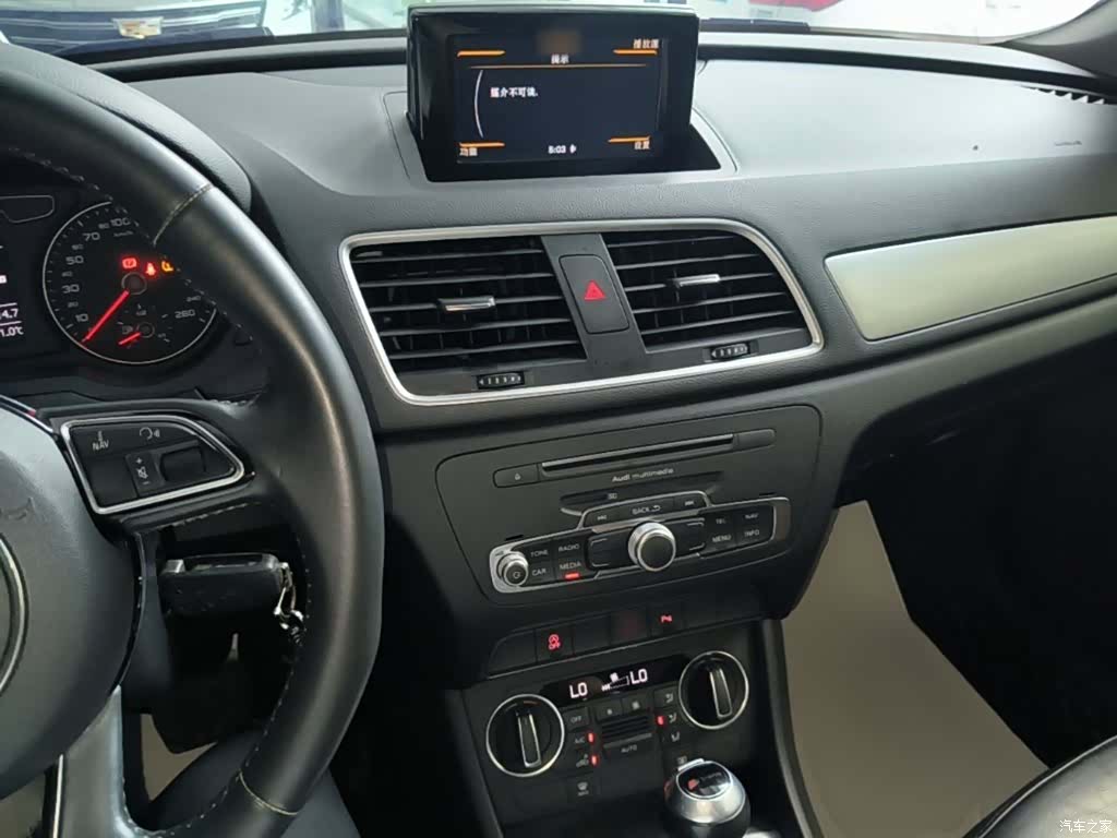 Audi Q3, 2019 10