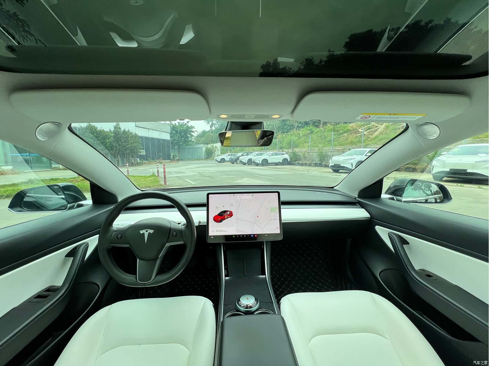 Tesla Model 3, 2020 4