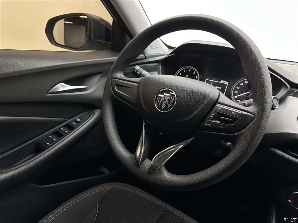 Buick Verano, 2023 10