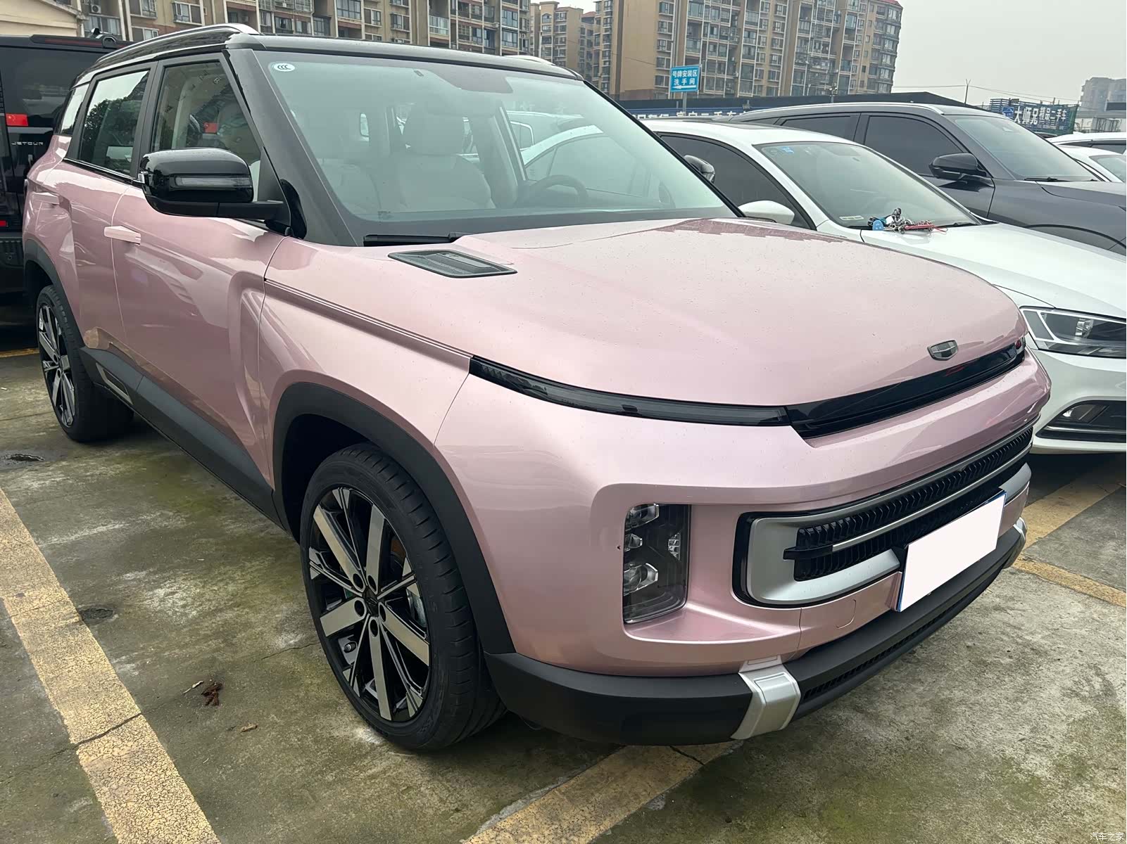 Geely Icon, 2022 3