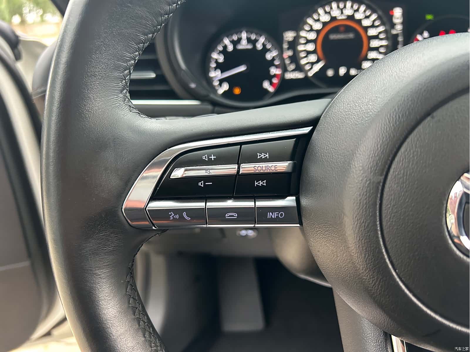 Mazda Mazda3, 2023 4