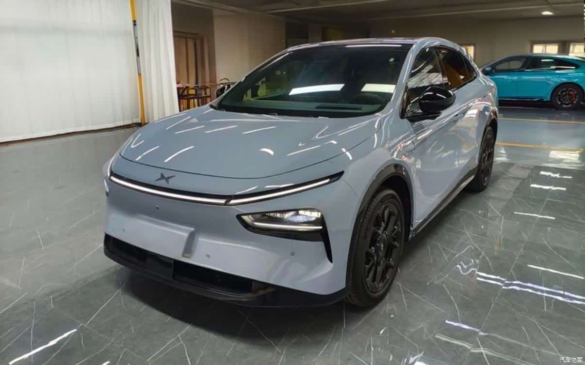 Xpeng G7, 2025 1