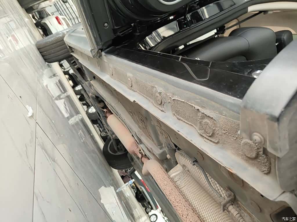 Sinotruk U70, 2022 22