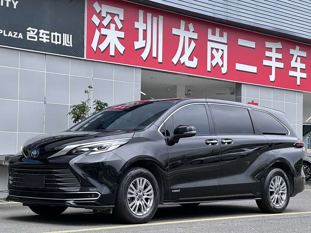 Toyota Sienna 2021 2.5L Luxury