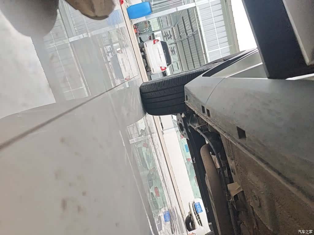 Changan CS15, 2018 21