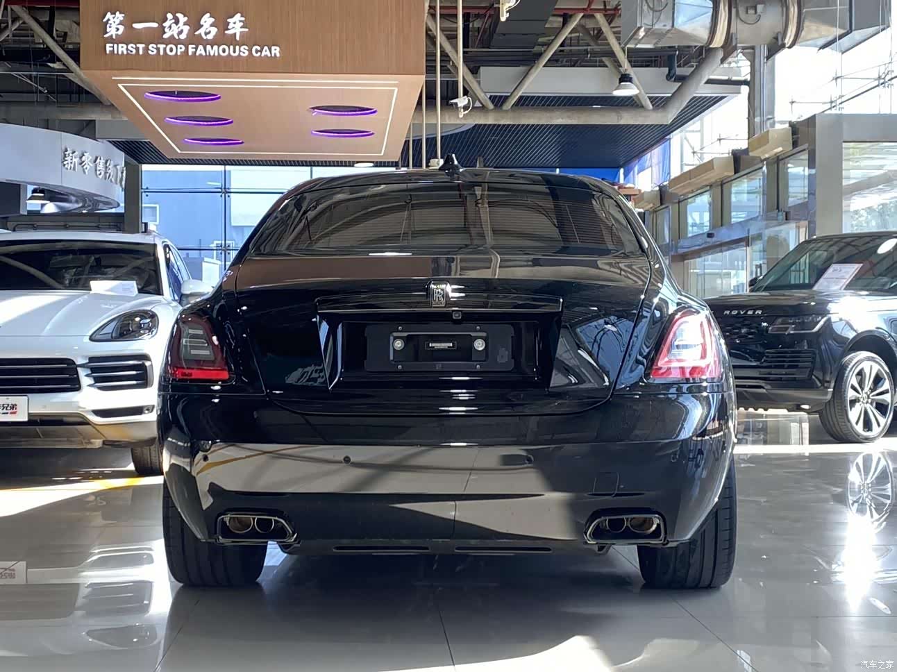 Rolls-Royce Ghost, 2025 все фото