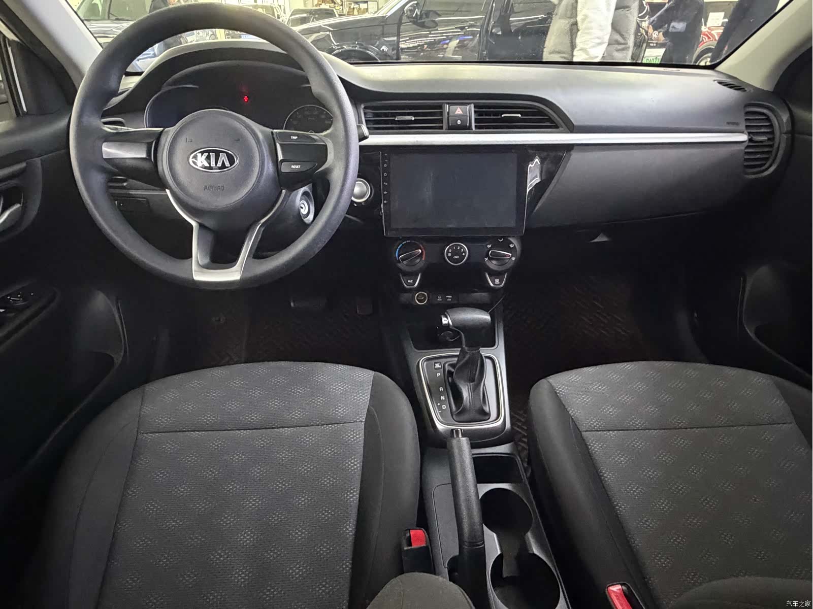 Kia K2, 2018 7