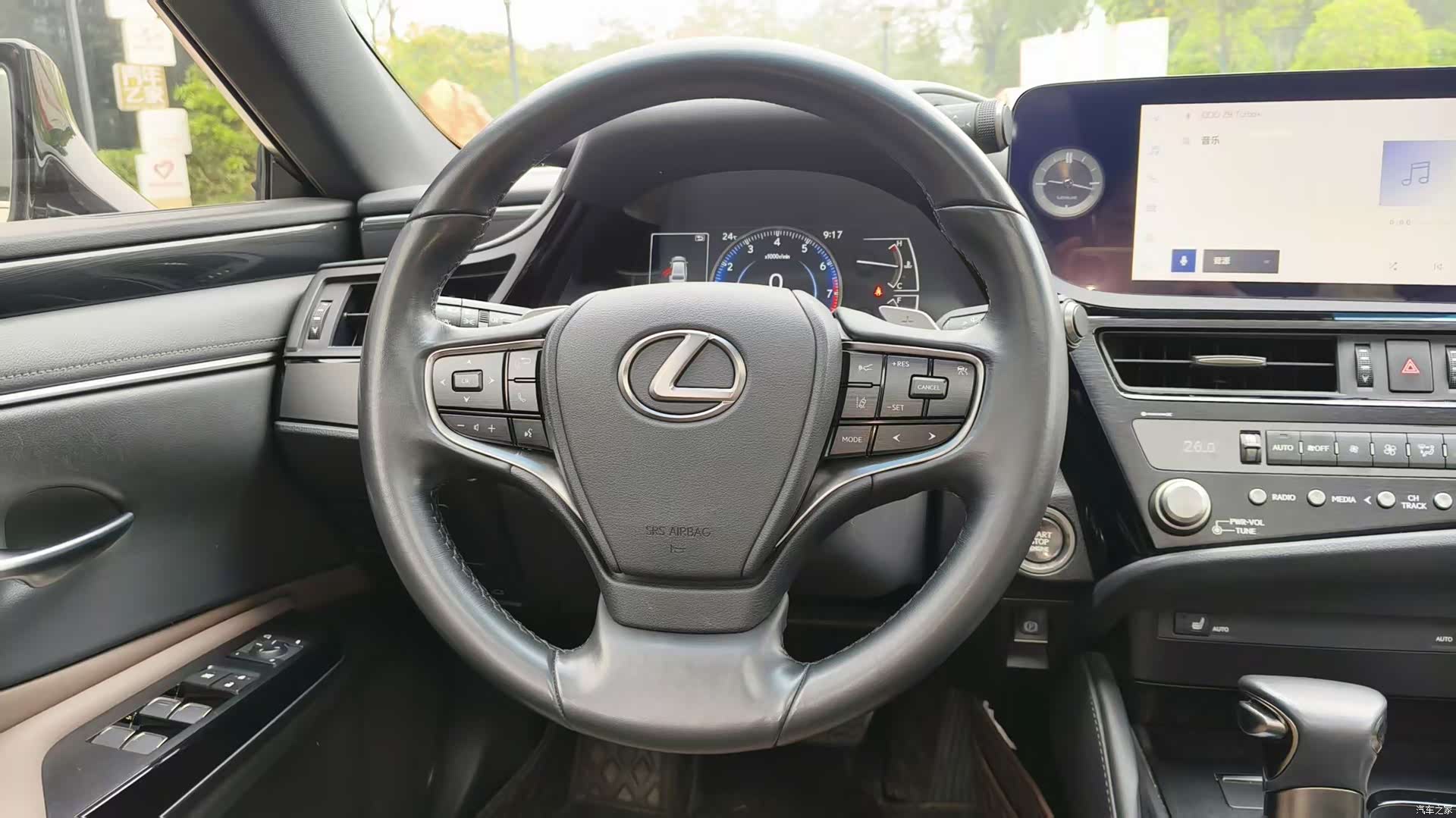 Lexus ES, 2022 16