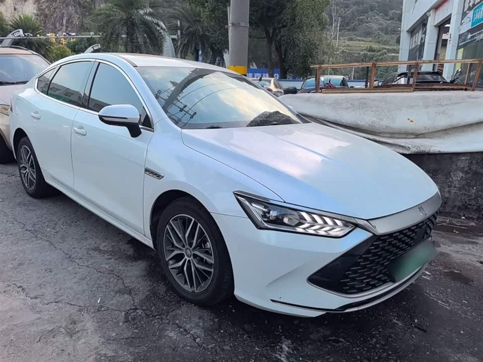 BYD Qin Yuan
