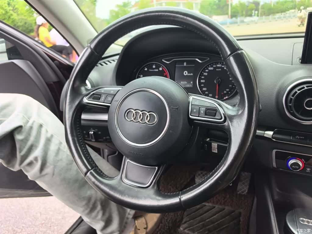 Audi A3, 2015 11